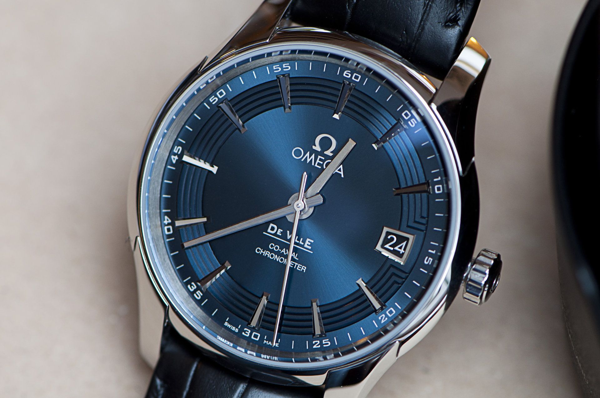 omega de ville hour vision replica